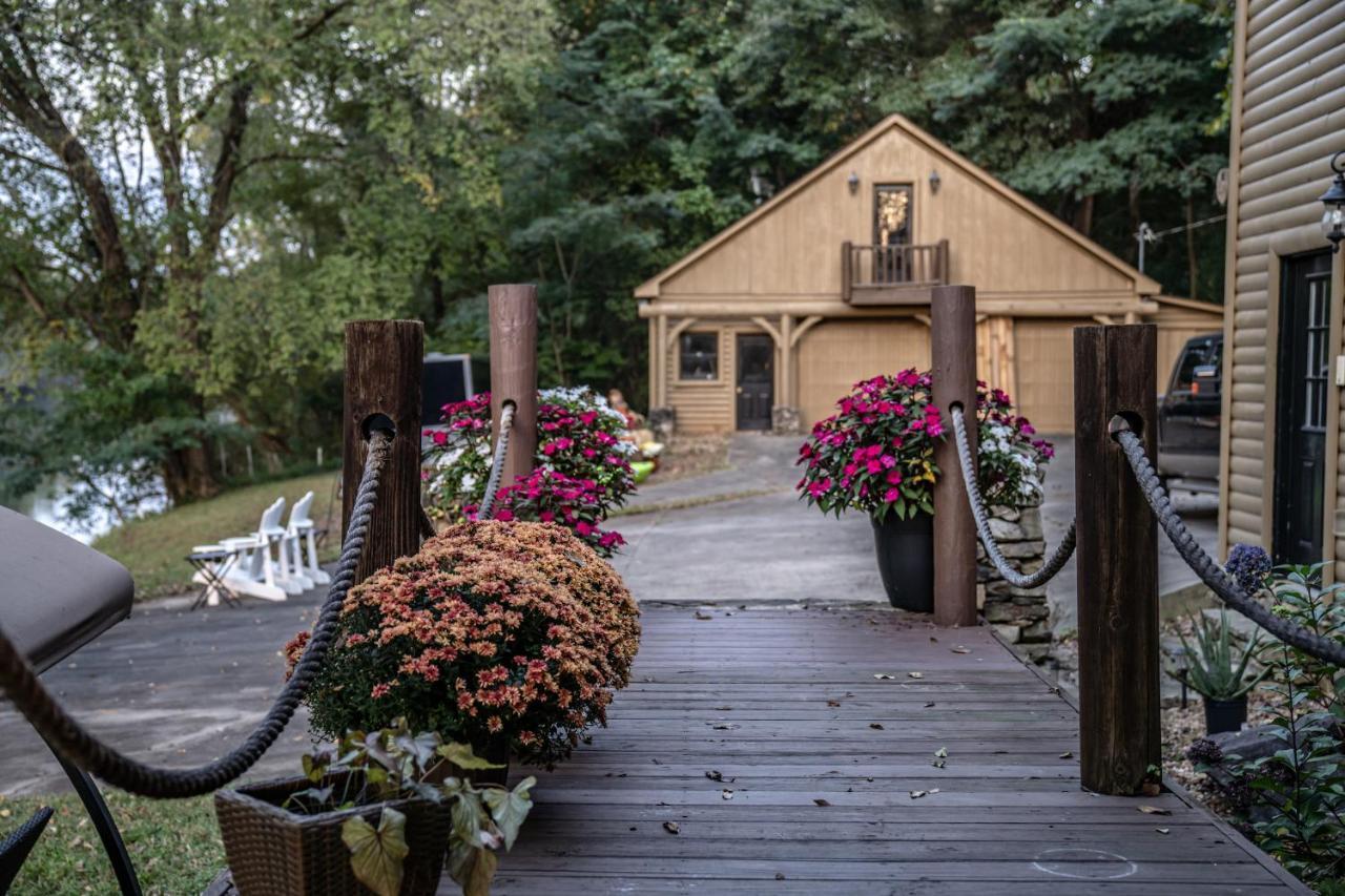 River Wellness Lodge Kingston Exteriér fotografie